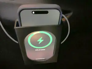 MX-5_Holder iphone magsafe