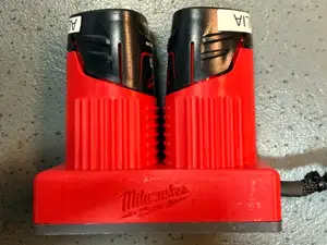 Milwaukee m12 24v / 12v Power Supply Adapter
