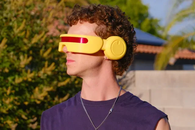 Cyclops Visor ’97 Replica – X-Men Cosplay Prop — Image 4 of 12