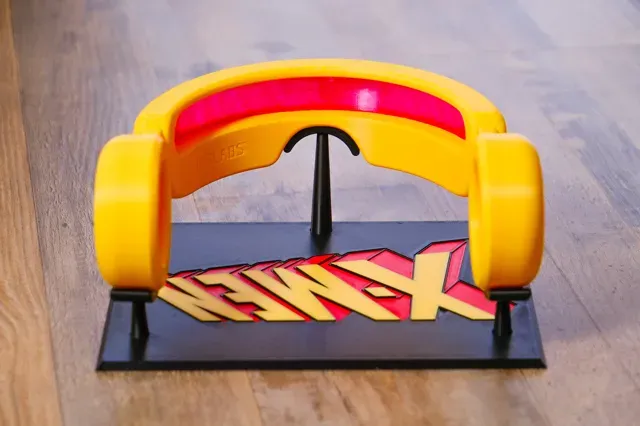 Cyclops Visor ’97 Replica – X-Men Cosplay Prop — Image 11 of 12