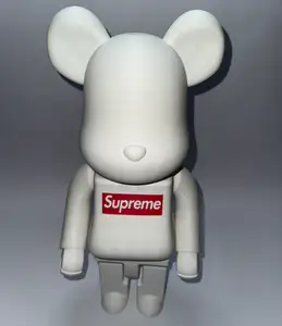Bearbrick Supreme