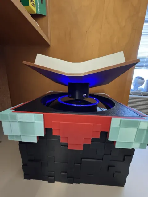 Minecraft Enchanting Table — Фото 3 из 4