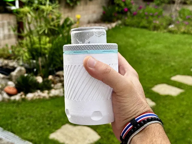 CryoPod Insulated Can Holder Freezable Parametric — Image 3 of 6