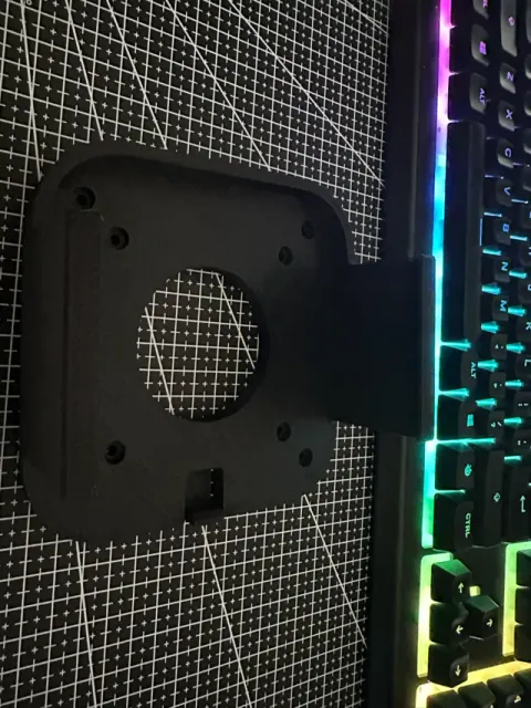 Mac Mini M4 2024 - Vesa Mount Locking - No Monitor — Image 15 of 15
