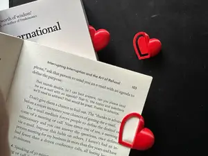 Heart bookmark (Valentines Day)