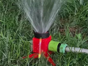 Adjustable Garden Sprinkler for grass lawn