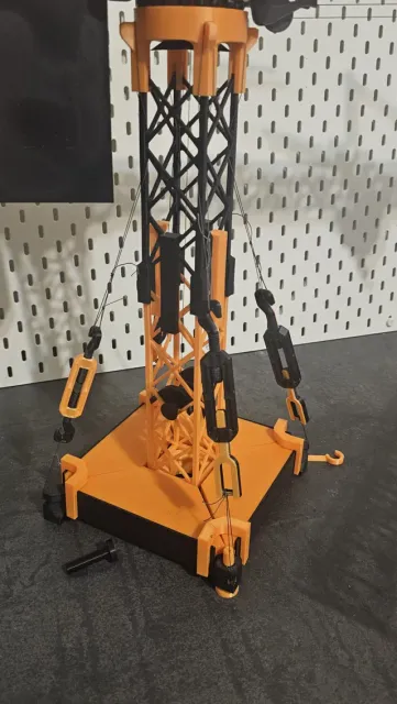 Tower Crane — Image 3 of 6