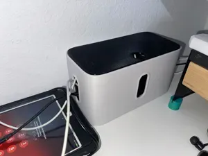 Caja para organizar / ocultar cables