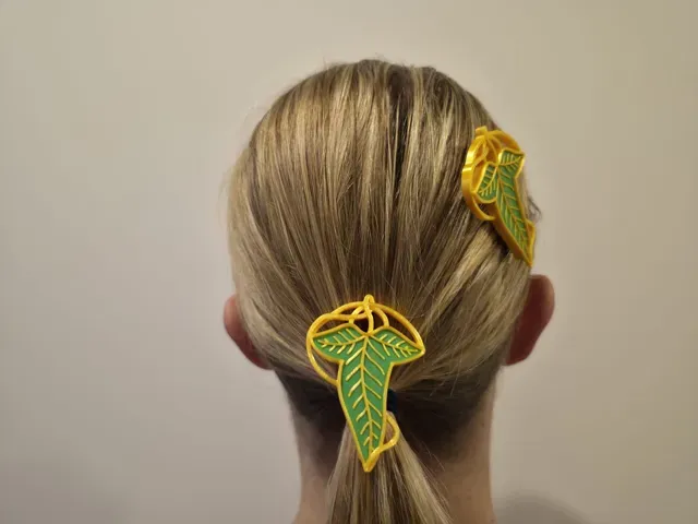 Leaf Of Lorien style hair clip — Image 3 of 8