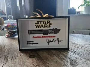 Star Wars - Darth Vader Anakin lightsaber display