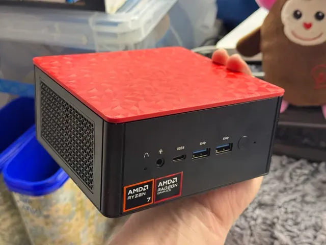 Minisforum Replacement Lid XTX / UM880 / UM890 Pro — Image 9 of 13