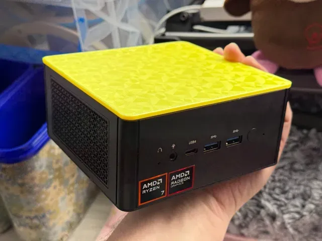 Minisforum Replacement Lid XTX / UM880 / UM890 Pro — Image 10 of 13