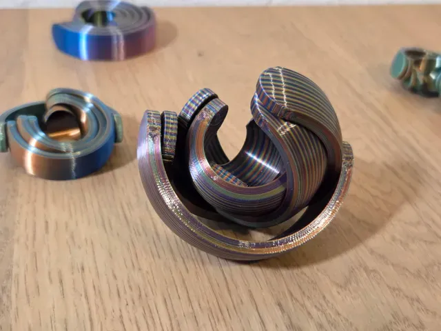 Arcspin - Print it. Spin it. — Image 10 of 10