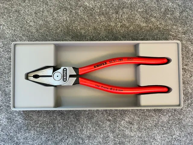 Gridfinity Knipex 02 01 180 Combination Pliers — Фото 2 из 3