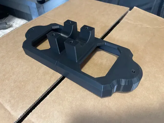 Universal Motorcycle Handlebar Phone Mount — Фото 10 из 16