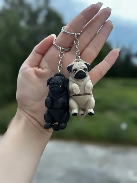 Cute Pug Keychain – Articulated Flexi Toy Dog — Фото 4 из 4