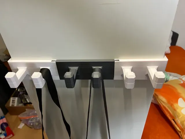 Ikea Kallax Side Hangers (No Screws needed) — Image 3 of 14