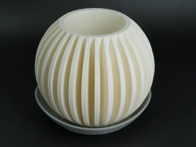 Lumen Planter - Ribbed Sphere Plant Pot | Japandi — Фото 6 из 11