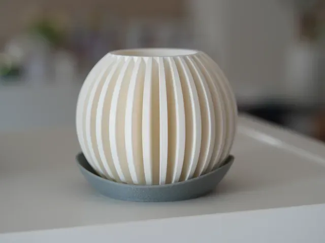 Lumen Planter - Ribbed Sphere Plant Pot | Japandi — Фото 4 из 11