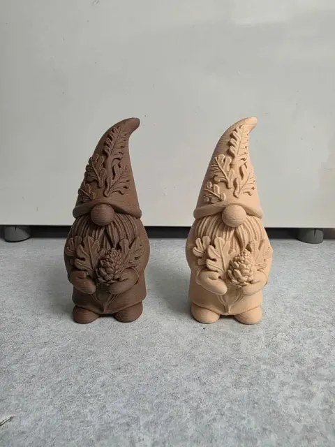 Pinecone & Leaf Gnomes | Cozy Autumn Decor — Image 2 of 4