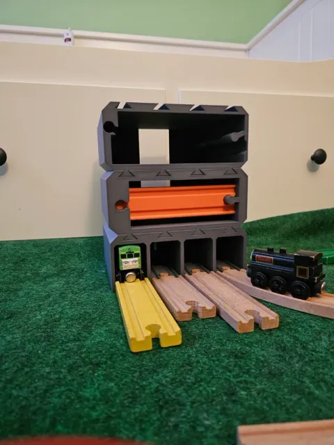 Modular Train & Track Storage (Brio Compatible) — Фото 8 из 17