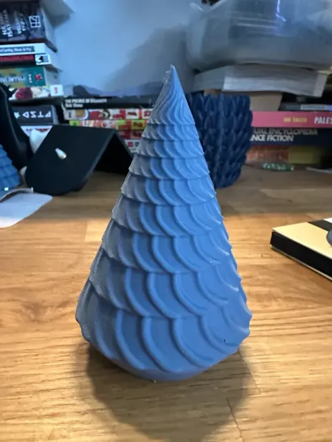 Christmas Tree Tabletop Decoration. Modern Style — Image 7 of 7