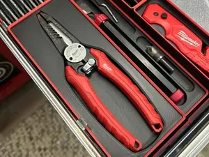 Gridfinity Bin For Milwaukee Wire Strippers