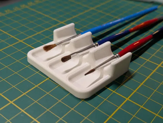 Brush holder — Image 3 of 3