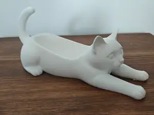Stretching Cat Bowl – Cute Storage Tray