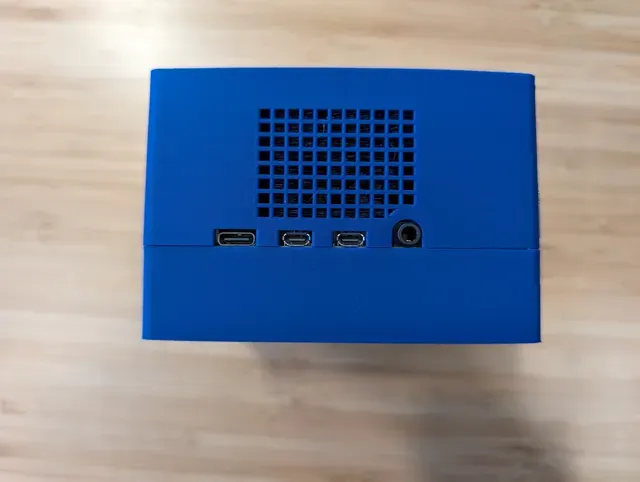 Raspberry Pi 4 Nintendo GameCube Inspired Case — Фото 5 из 8