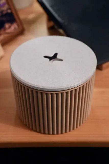 Toilet paper - tissue box — Image 5 of 6
