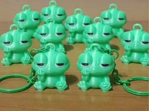 Mini Grumpy Frog – Keychain & Mini 3D Figure