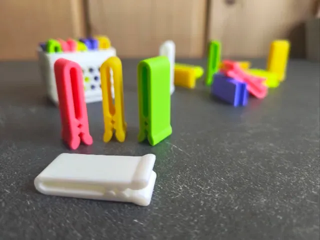 Why Is This Everywhere (Clip) — Image 6 of 10