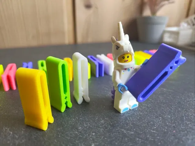 Why Is This Everywhere (Clip) — Image 4 of 10