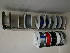 Modulares Filament Regal zur Wandmontage