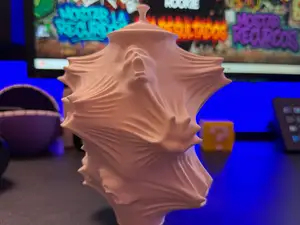 El Jarrón de la desesperación By Mr.Rookie 