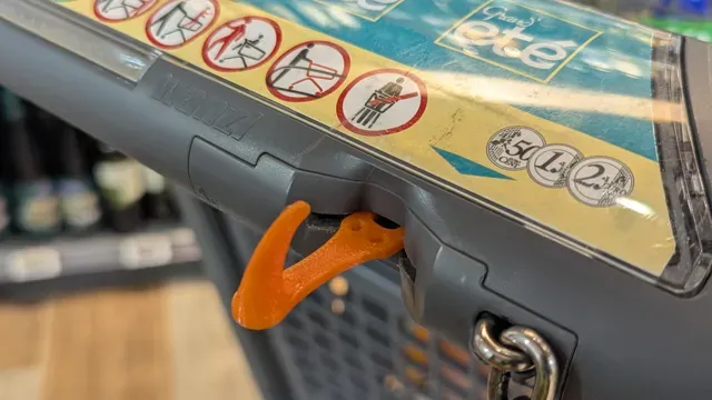 COINOOK — The Smart Shopping Cart Coin & Bag Hook — Image 6 of 6
