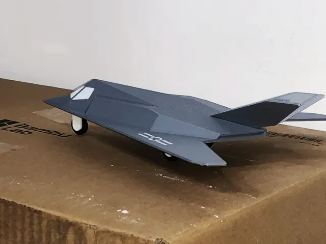 F117夜鹰隐身攻击机 — Image 10 of 17