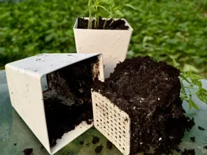 Seedling Pot - 0.5L Removable Bottom (by reGreen)