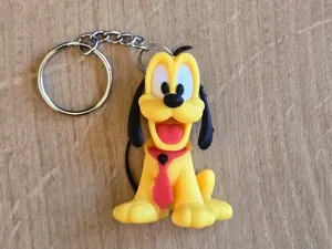 Pluto dog flexi keychain