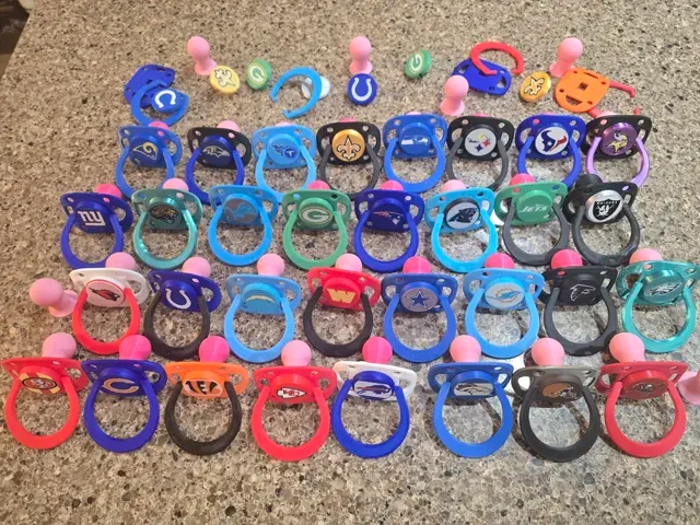 Miami Dolphins Big Binky Pacifier — Фото 3 из 4
