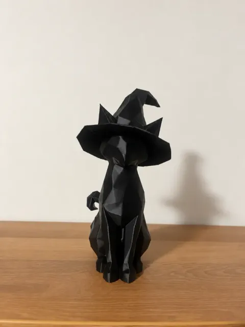 Witch Cat – Low Poly Halloween Deko — Image 4 of 4