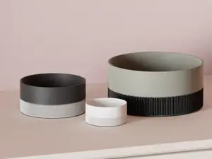 Shallow Succulent Plant Pot. Integrated Drainage