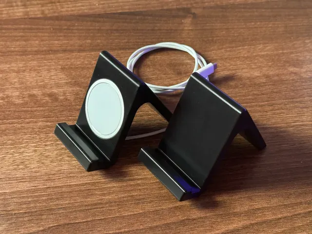 Stand with Magsafe for iPhone (phone holder) — Фото 5 из 11