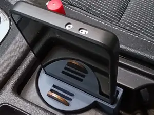 phone holder Octavia 4