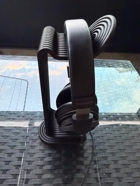 Headphone Stand – Desk Headphones Holder — Image 12 of 13