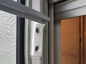 Halter Klick-Klack Aussteller Wohnwagenfenster 