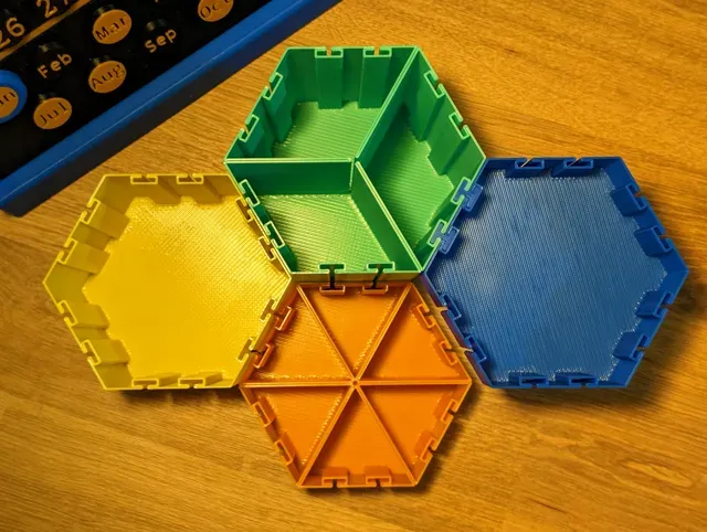 Rapid & Economical Modular Hexagon Storage System — Image 5 of 11