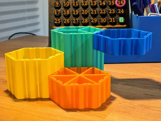 Rapid & Economical Modular Hexagon Storage System — Image 6 of 11