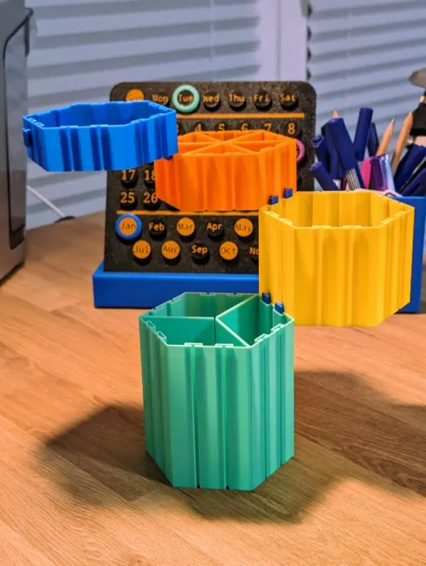 Rapid & Economical Modular Hexagon Storage System — Image 11 of 11